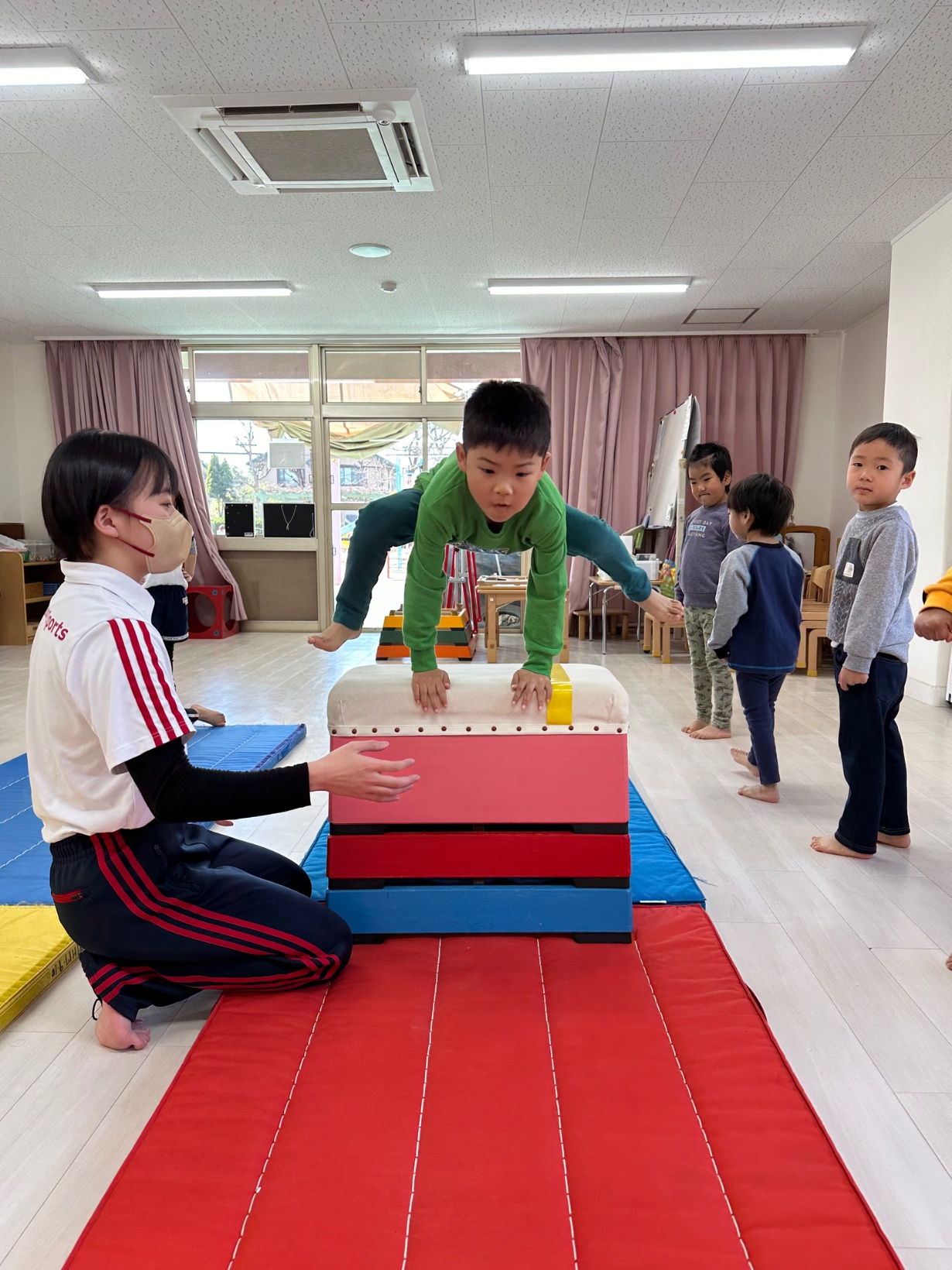 2E47B118-9DE6-4E39-94EA-